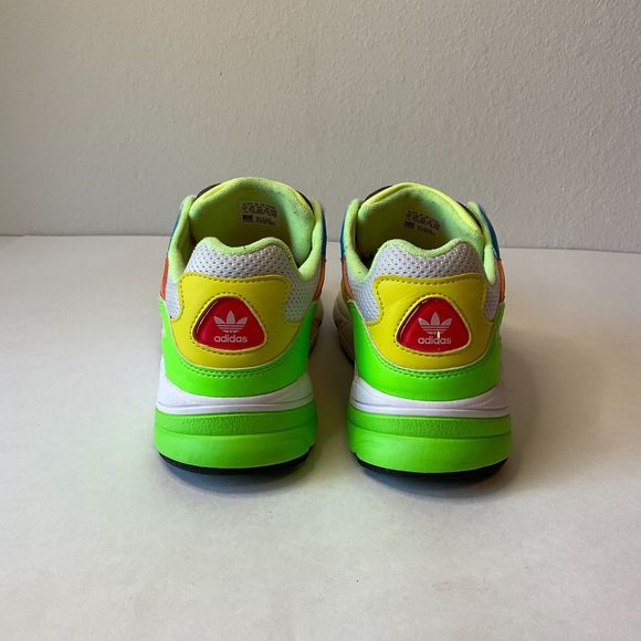 ADIDAS ORIGINALS MEN'S YUNG-96 LOW TEXTILE SHOE EE4407 YELLOW/GREEN/RED SIZE 7 - Picture 7 of 9